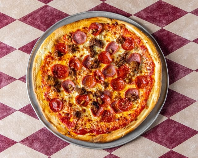 Dominick's Pie (Meat Lovers) 16".